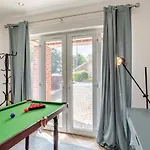 2 Bed In Oc-m30985