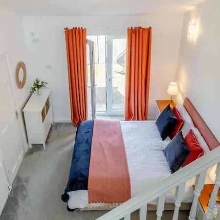 2 Bed In Oc-m30985 *