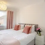 2 Bed In Oc-m30985 Nyaraló Church Fenton