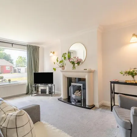 2 Bed In Oc-m30985 Church Fenton